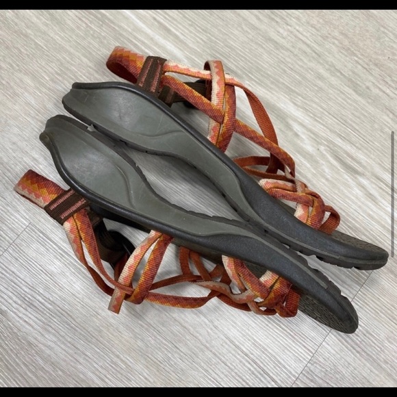 Chaco Women’s Cloud Sandal Rust Ombré - Picture 5 of 8